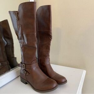 Guess Women’s Riding Boots – Brown – Size 8